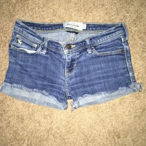Girls Abercrombie & Fitch shorts